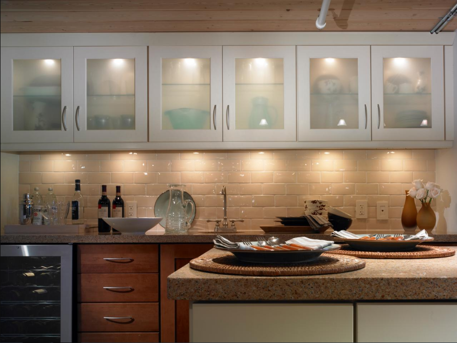 Kitchen Cabinet Lighting 