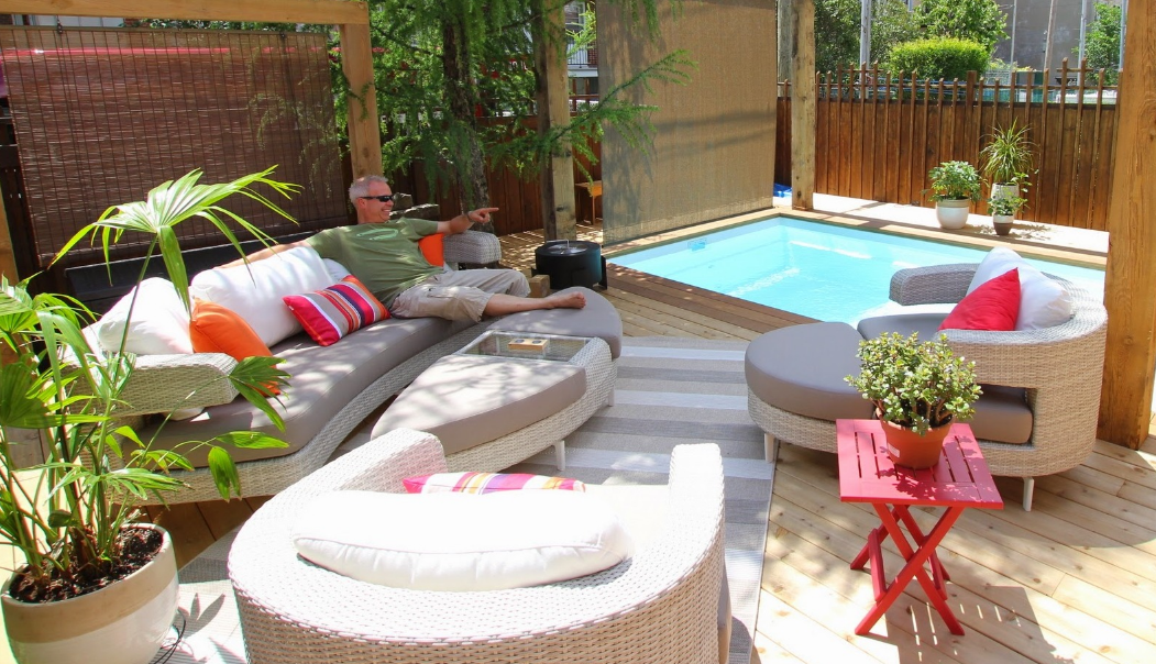 Create an Outdoor Living Area