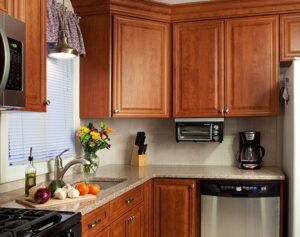 Cherry Kitchen Cabinets With Granite Countertops